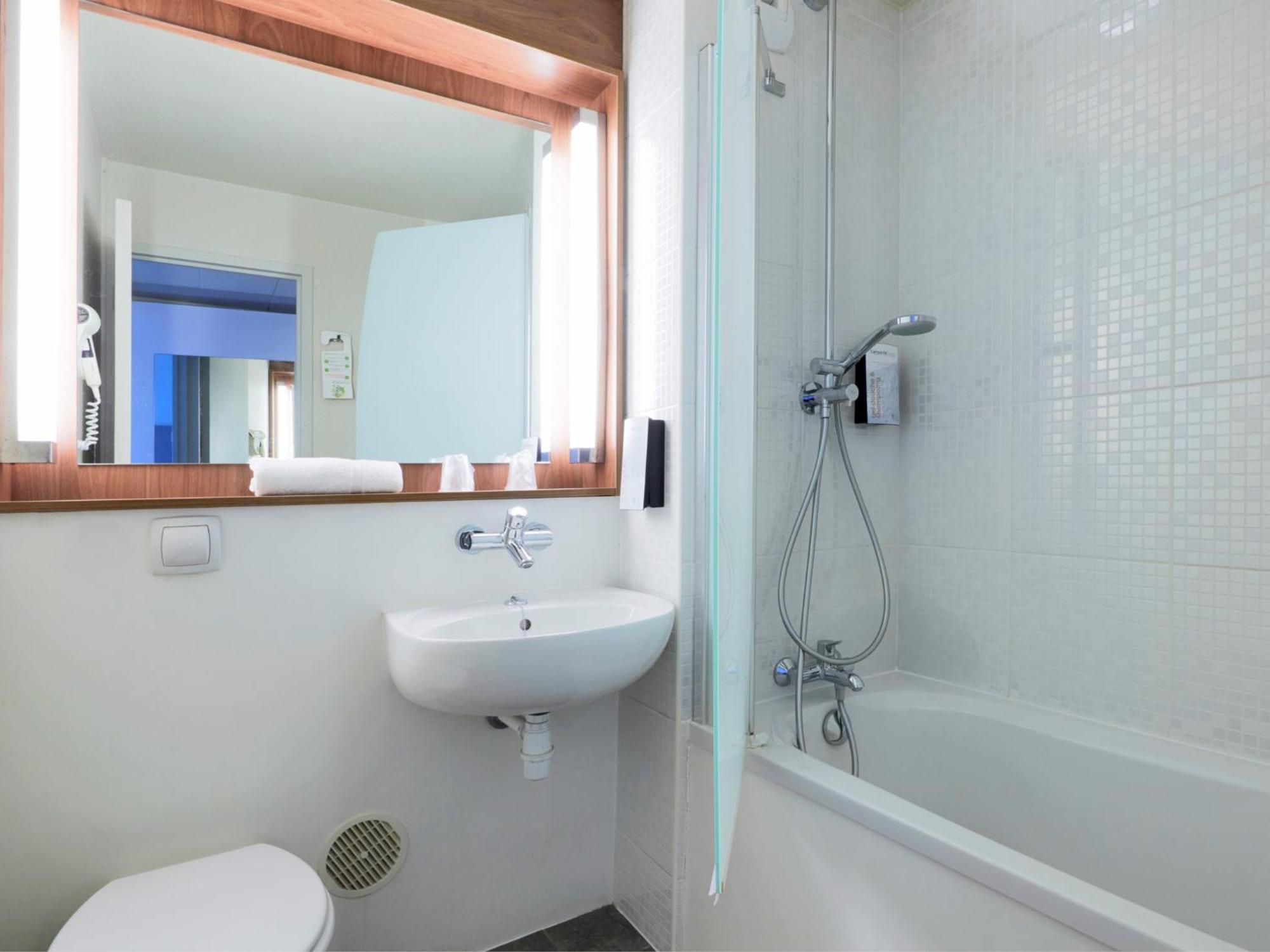 Campanile Hotel בווה מראה חיצוני תמונה